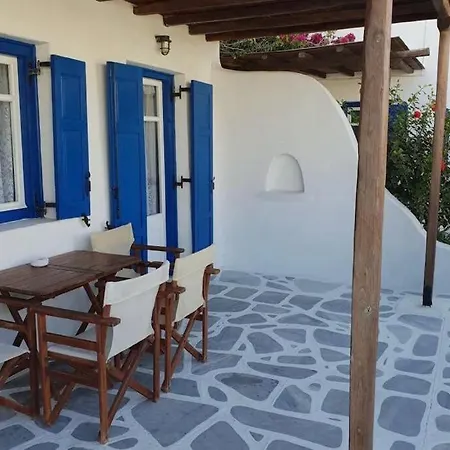 Pigeon House Ornos Mykonos Town